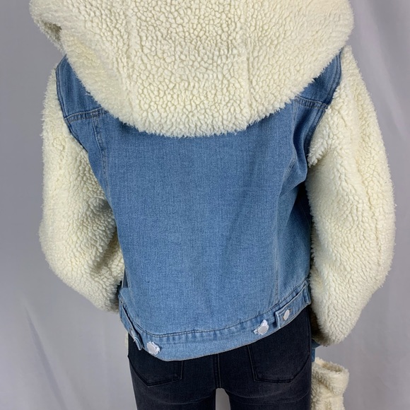 Forever 21 Faux Fur Jean Jacket - Picture 2 of 2